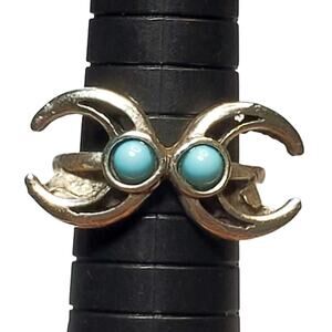 Silver Tone Double Crescent Moon Baby Blue Cabochon Sz 7 Unsigned